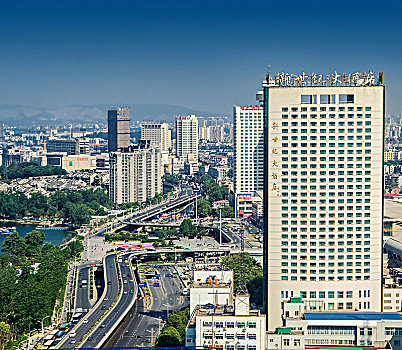 lo khung 3 ngay mien phi